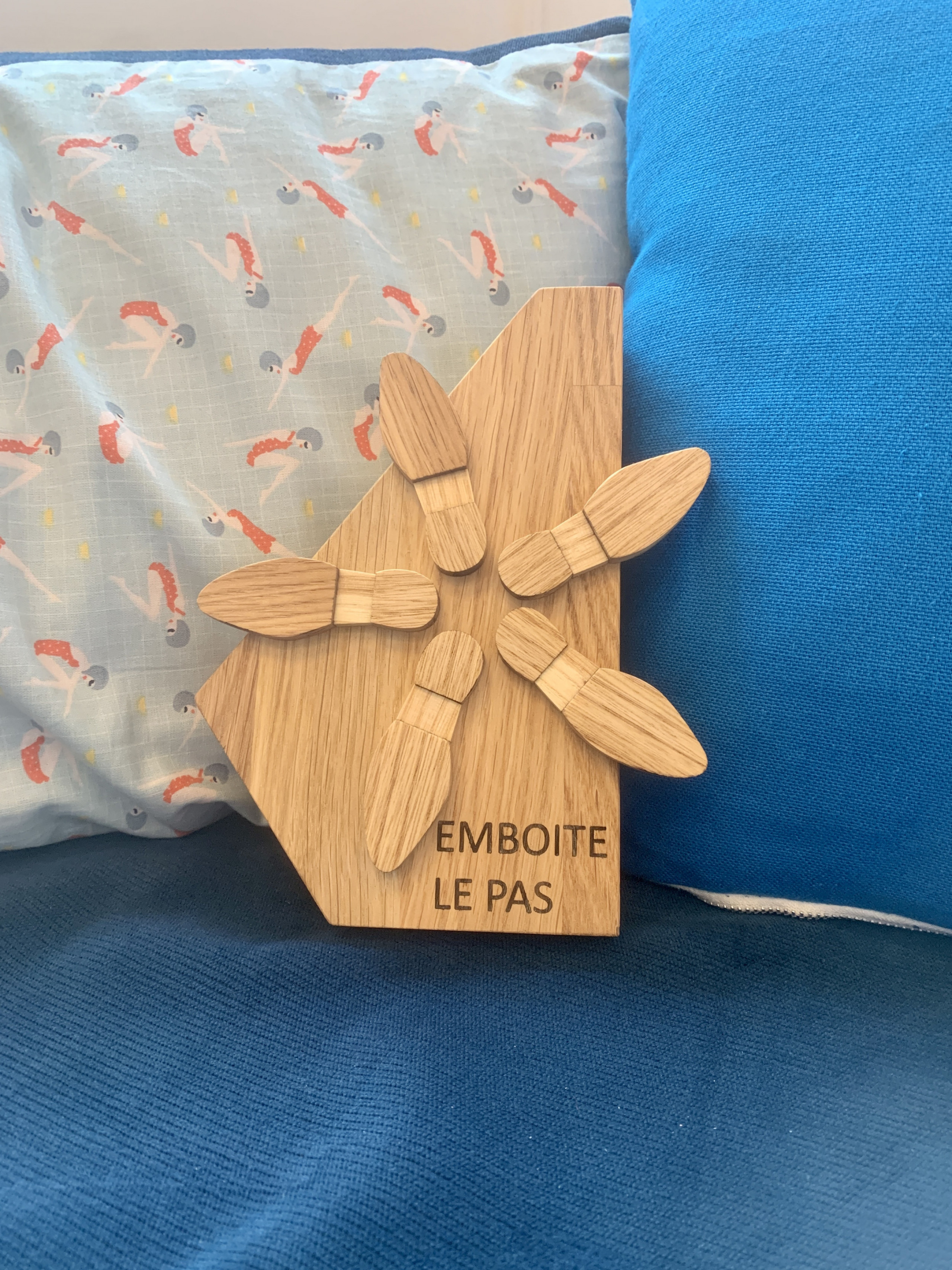 trophée emboite le pas